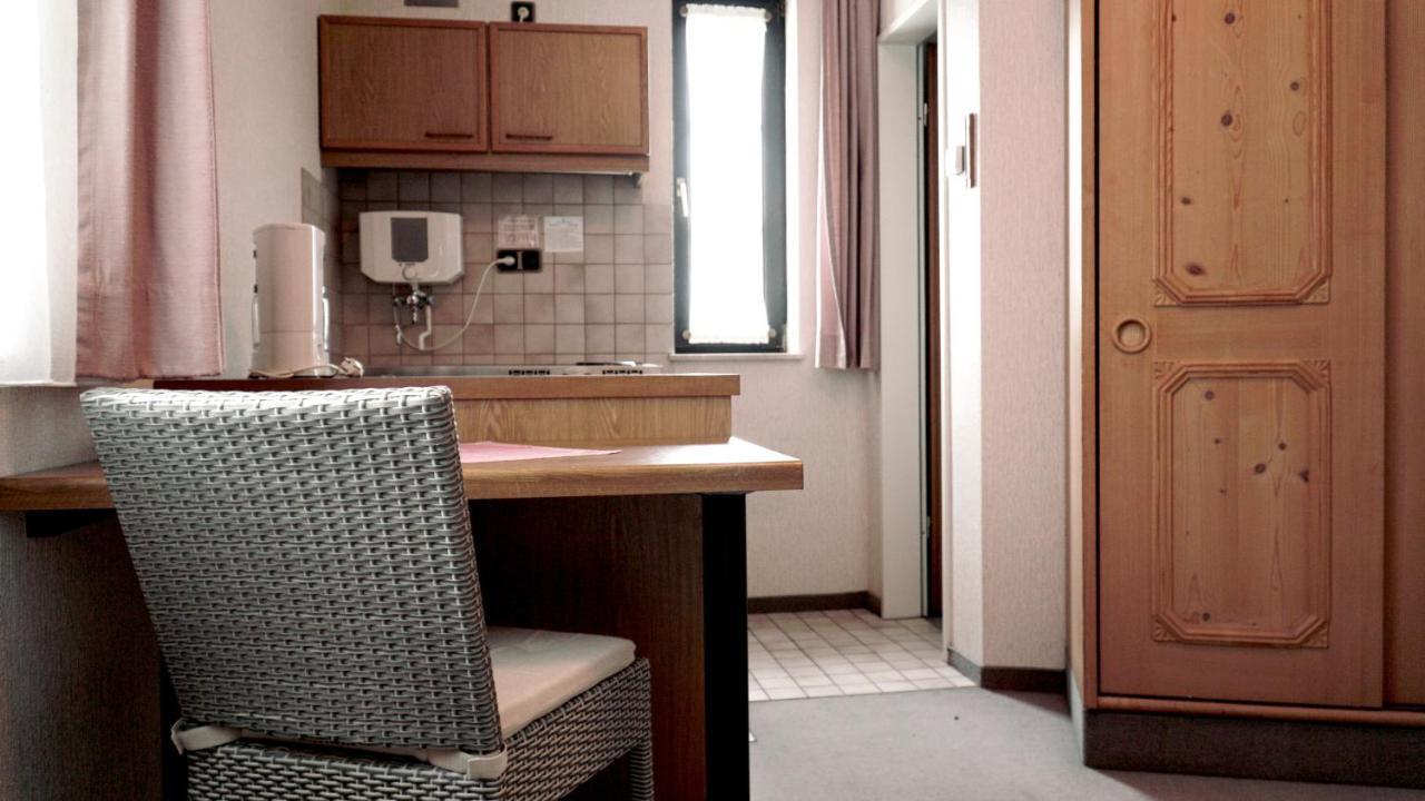 In & Out Boardinghaus Apartment ชตอลแบร์ก ภายนอก รูปภาพ