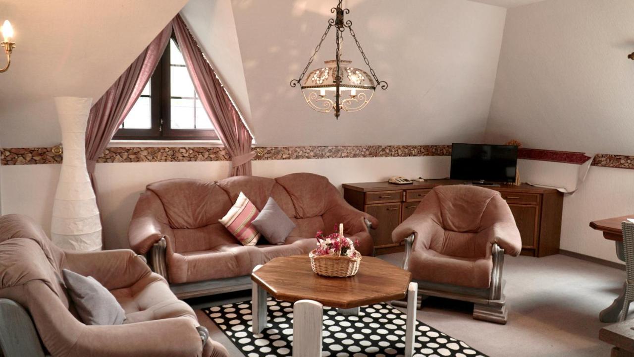 In & Out Boardinghaus Apartment ชตอลแบร์ก ภายนอก รูปภาพ